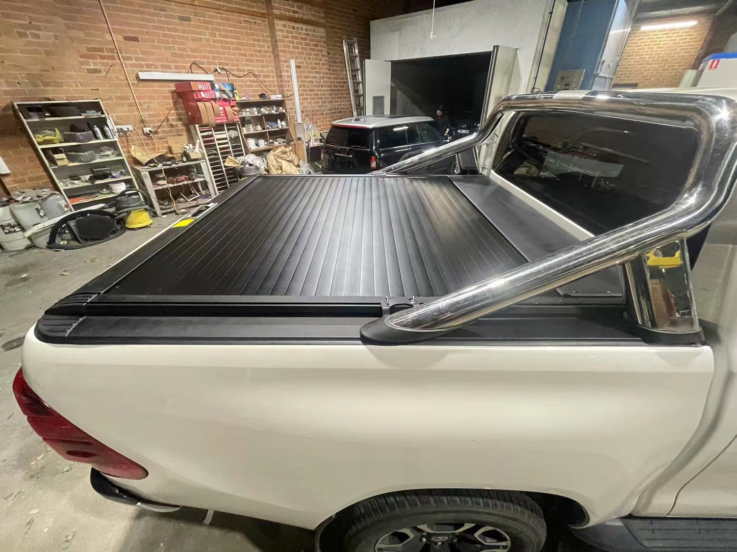 Manual Roller Shutter for Toyota Hilux(2015-2025)