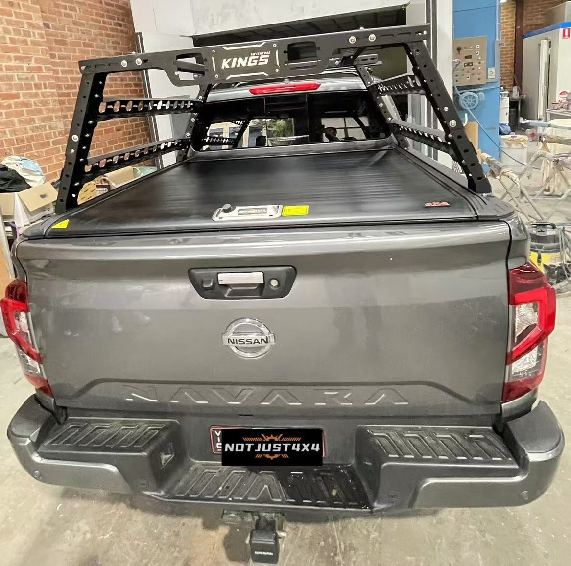 Manual Roller Shutter for Nissan Navara (2016-2024)