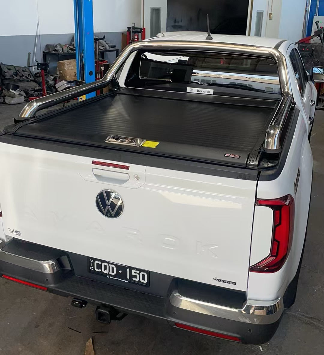 Manual Roller Shutter for Volkswagen Amarok (2015-2023)