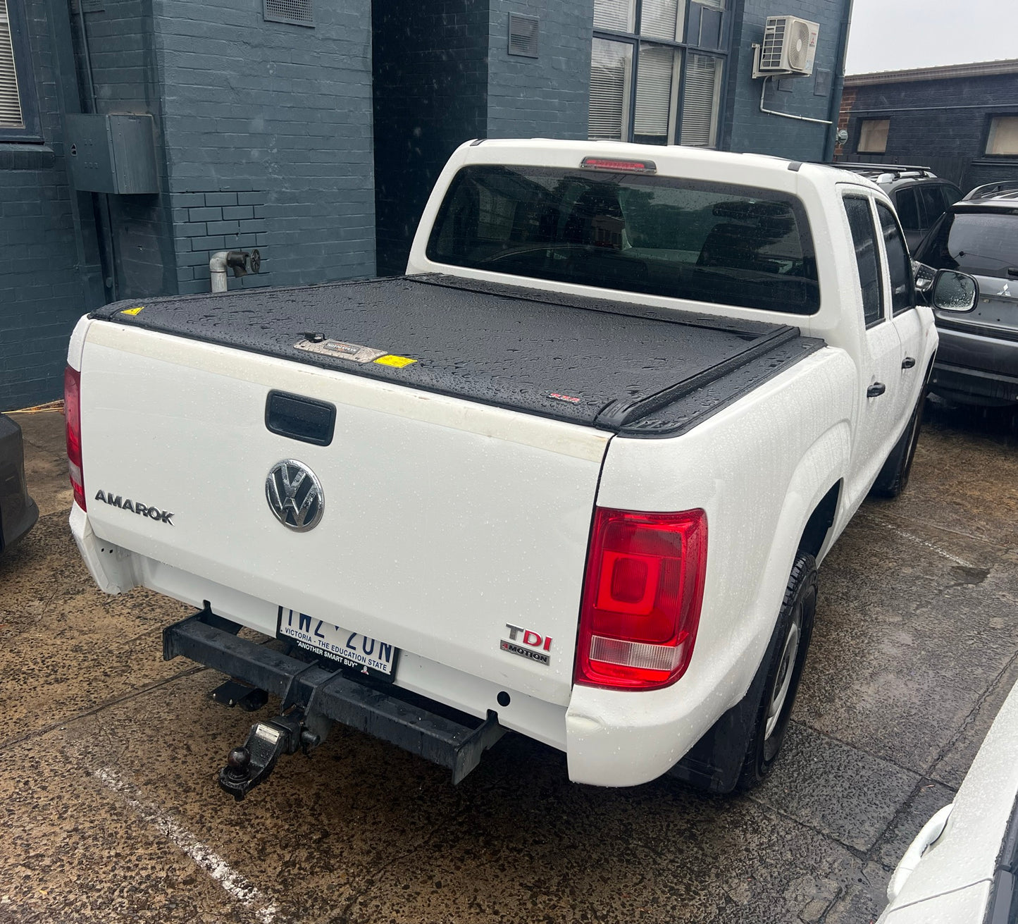 Manual Roller Shutter for Volkswagen Amarok (2023-2025)