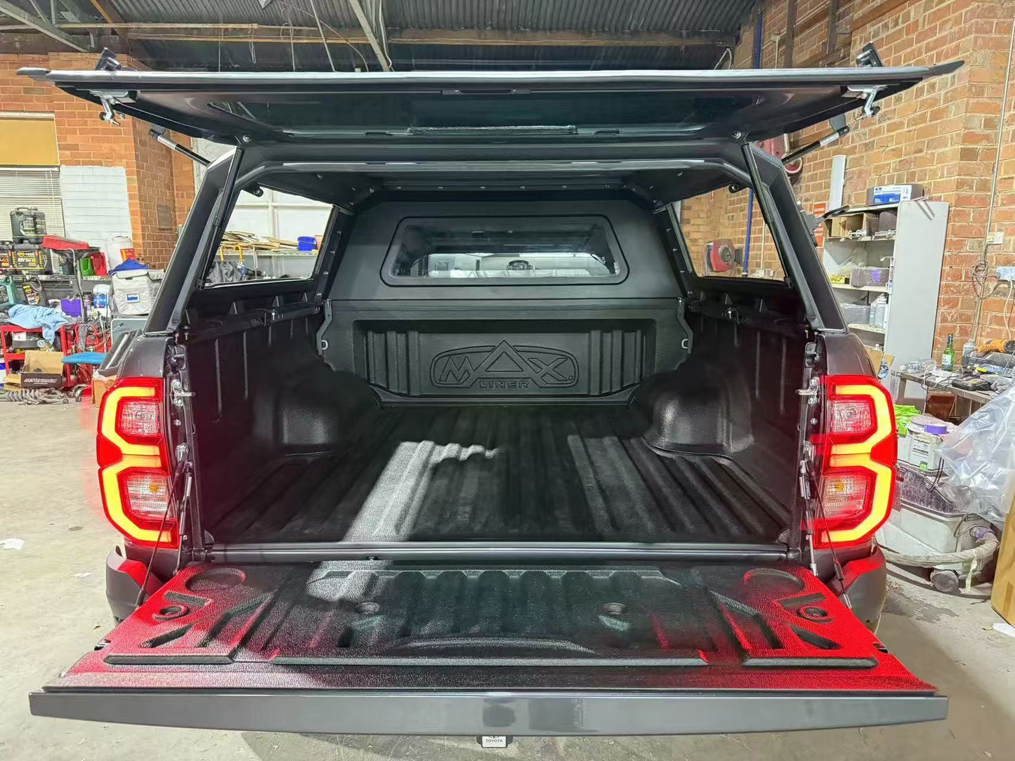Aluminum Tub Canopy For Toyota Hilux(2017-2025)