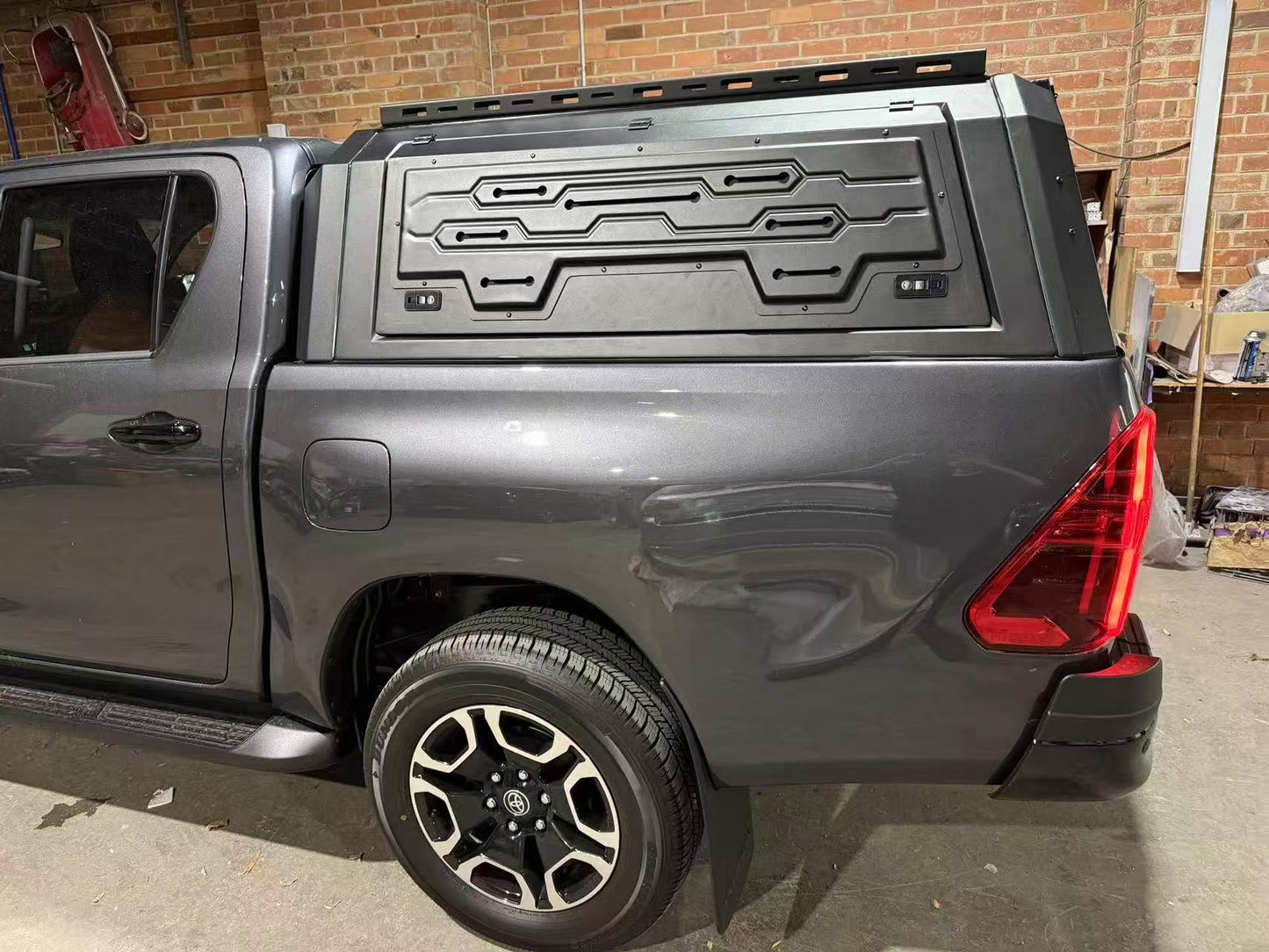 Aluminum Tub Canopy For Toyota Hilux(2017-2025)
