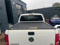 Manual Roller Shutter for Volkswagen Amarok (2015-2023）